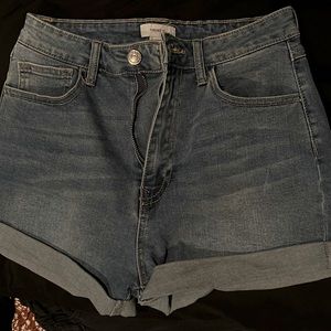 Forever 21 Jean Shorts US size 29